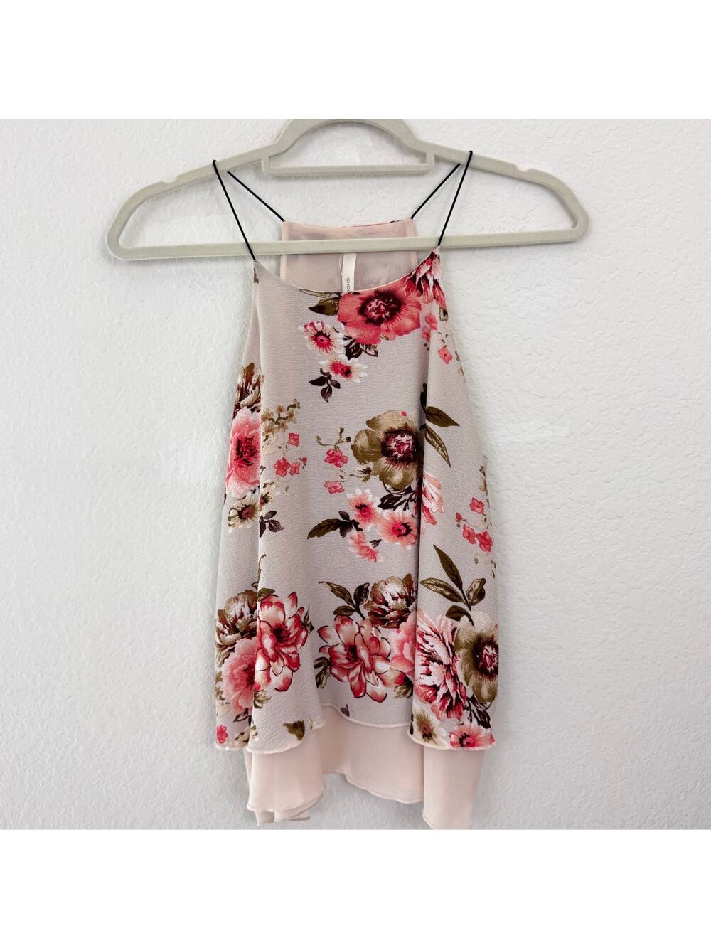 Chocolate USA Womens Sleeveless Top Size M Floral Flowy Cottage Feminine Tan